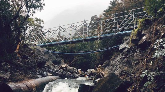 allround-scaffolding-pedestrian-bridge