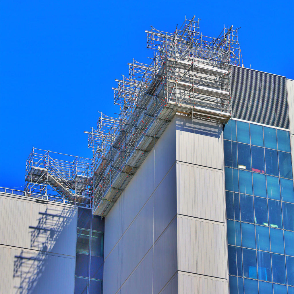 Imaginative cantilvered scaffold design by Above Scaffolding