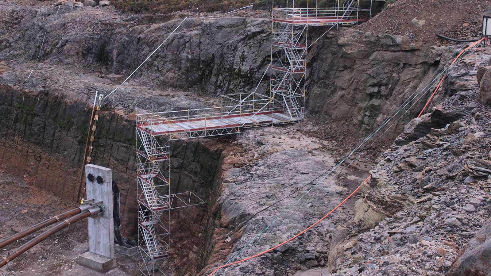 Descent into the pit by Nayland Scaffold and Crane