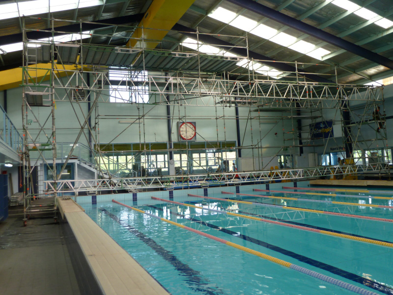 South Pacific Scaffolding built a mobile scaffold spanning 17m wide