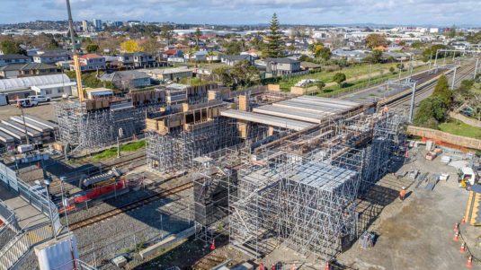 Puhinui Interchange Propping