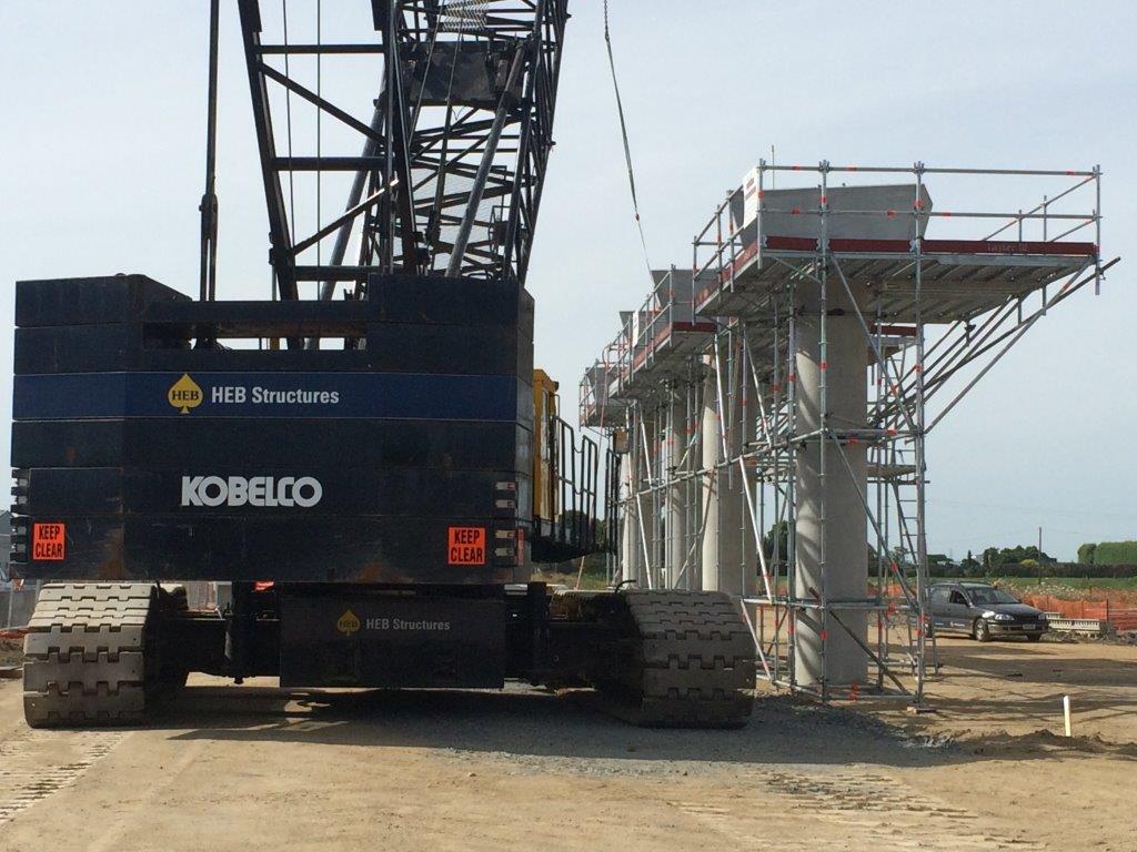 Layher Allround system exceeded Heb Construction’s expectations on the Victoria Bridge project